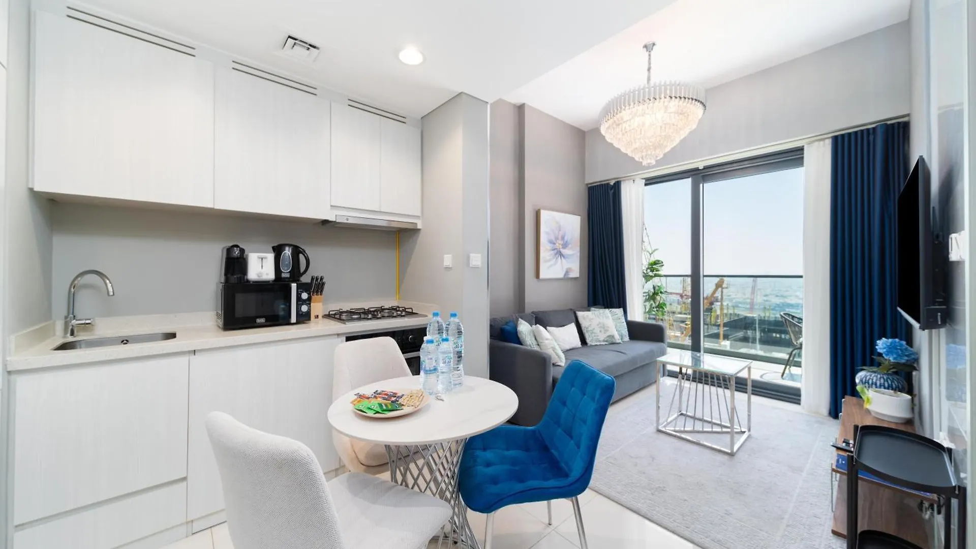 Sleek & Modern 1-Bed In Zada Tower Business Bay Apartment Dubai United Arab Emirates